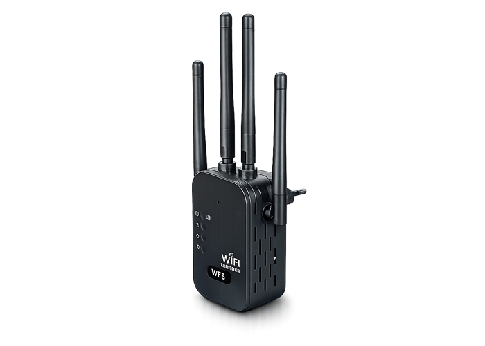 Hidden camera in power adapter